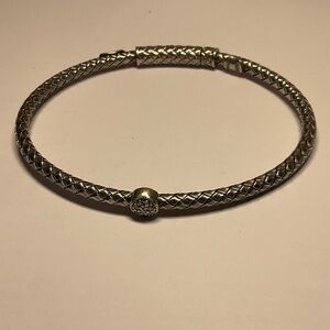 ALISA SINGLE DIAMOND STATION STERLING SILVER TRAVERSA LOCKING BRACELET